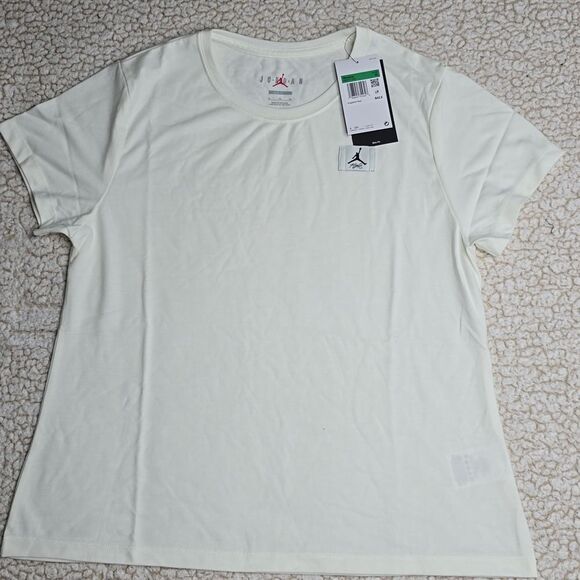 1225 NWT Jordan Women's Slim T-Shirt - Picture 4 of 7